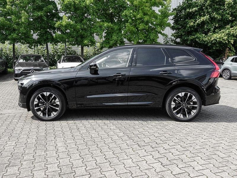 Gebraucht Volvo XC60 Plus 250 PS (183 kW) 2025 Schwarz SUV