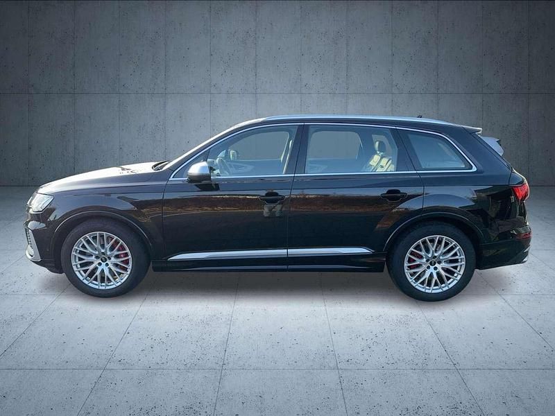 Gebraucht Audi SQ7 Ambiente 507 PS (372 kW) 2022 Mythosschwarz metallic SUV