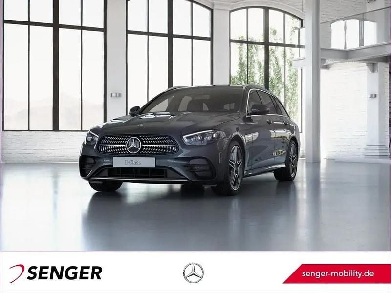 Lack graphitgrau Gebraucht 2021 Mercedes E300 AMG line Kombi | 32.990 € (Fairer Preis) - Bild 1/1