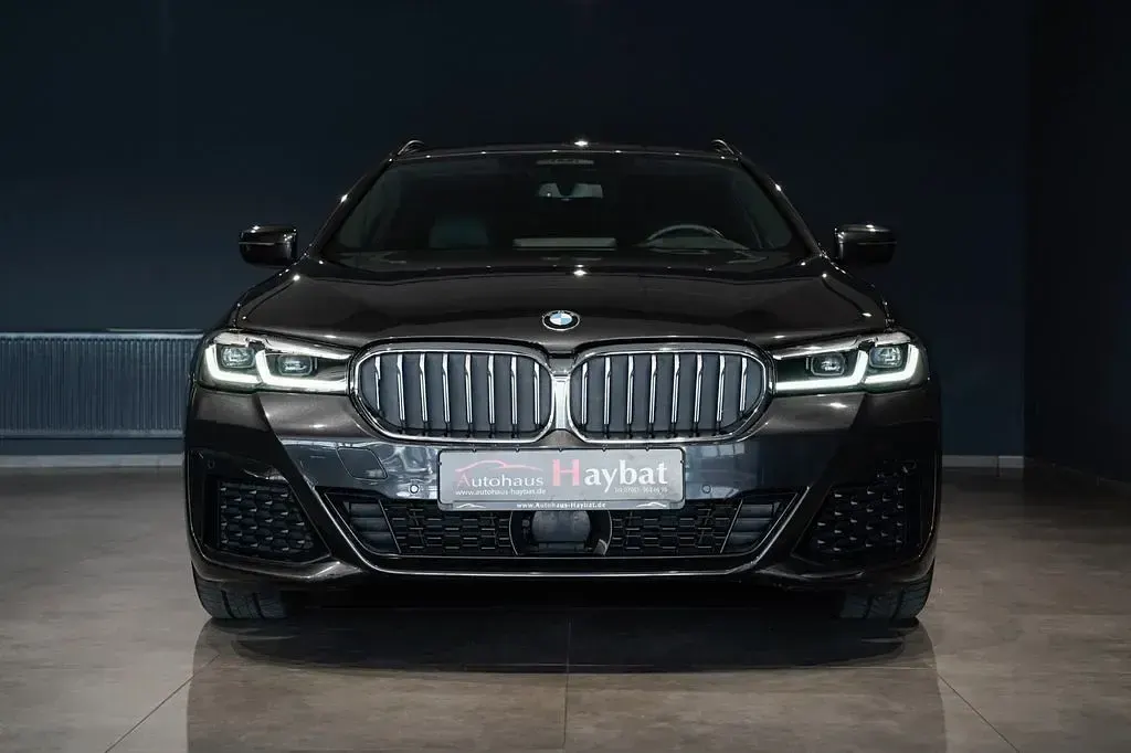 Gebraucht BMW 540 M Sport 340 PS (250 kW) 2022 Grau Kombi