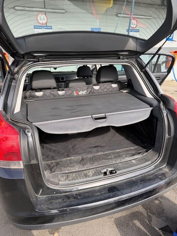 Gebraucht Opel Signum 155 PS (114 kW) 2004 Schwarz Kleinwagen