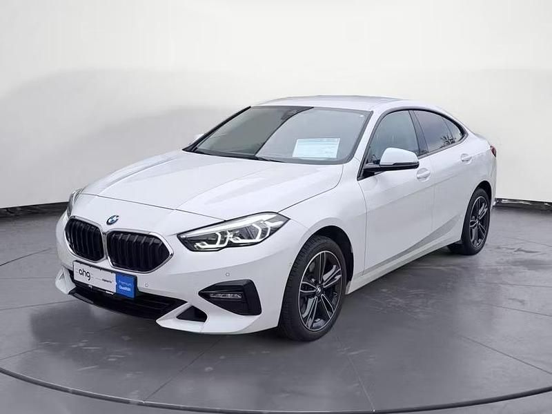 Gebraucht BMW 220 Sport Line 178 PS (130 kW) 2023 Weiß Coupé