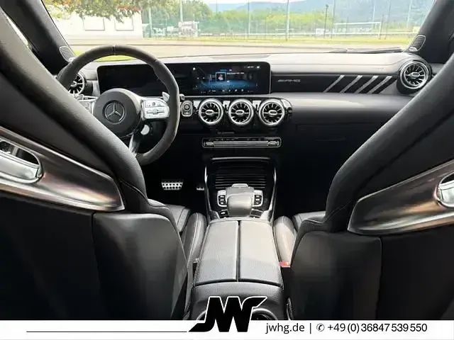 Gebraucht Mercedes CLA45 AMG AMG 421 PS (309 kW) 2020 Polarweiss Coupé