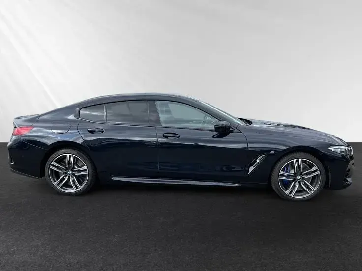 Gebraucht BMW M850 Performance 530 PS (389 kW) 2023 Carbonschwarz Coupé