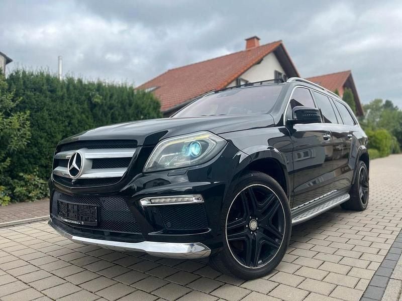 Schwarz Gebraucht 2016 Mercedes GL500 AMG line SUV | 28.990 € (Fairer Preis) - Bild 1/4