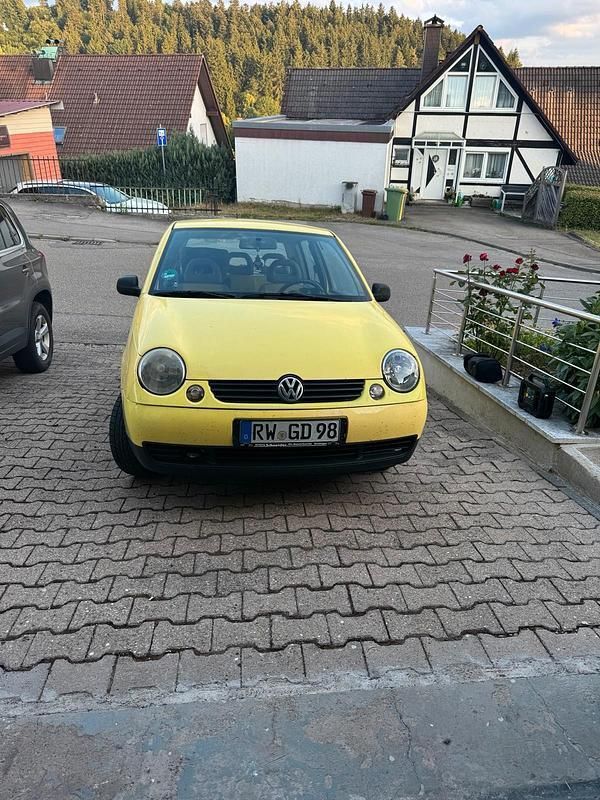 Gelb Gebraucht 2000 VW Lupo Kleinwagen | 800 € (Guter Preis) - Bild 1/4