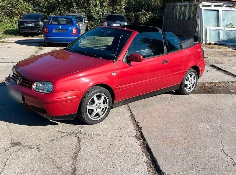 Rot Gebraucht 2000 VW Golf Cabriolet Classicline Cabrio | 4.000 € (Guter Preis) - Bild 1/1