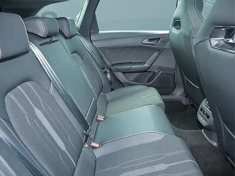 Gebraucht Cupra Leon 310 PS (228 kW) 2024 Weiß Kombi