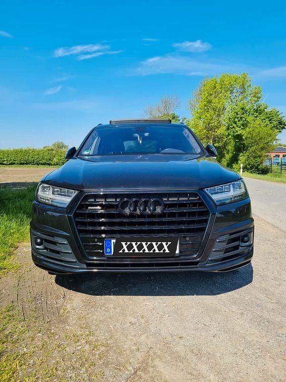 Gebraucht Audi Q7 Black Edition 272 PS (200 kW) 2015 Schwarz SUV