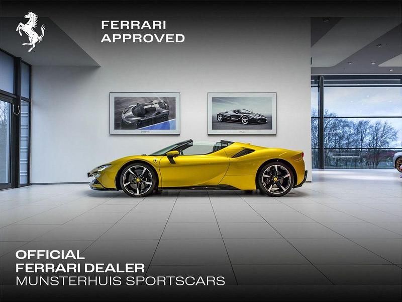 Gebraucht Ferrari SF90 2022 Gelb Cabrio