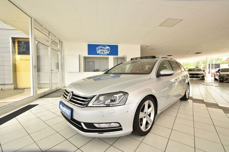 Silber Gebraucht 2012 VW Passat Highline Kombi | 9.980 € (Fairer Preis) - Bild 1/4