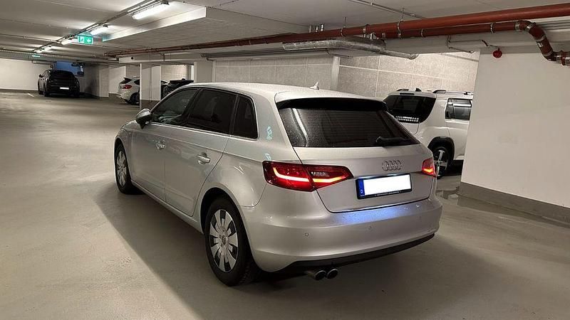 Gebraucht Audi A3 Ambiente 179 PS (131 kW) 2013 Silber Limousine