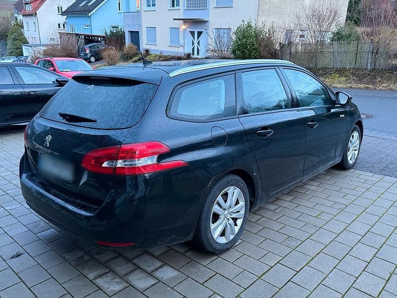 Gebraucht Peugeot 308 SW Business-Line 120 PS (88 kW) 2017 Schwarz Kombi