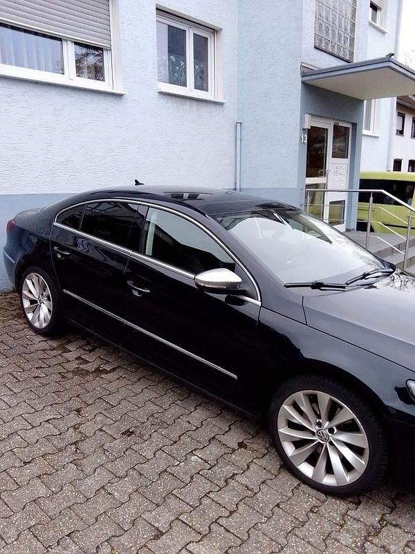 Gebraucht VW Passat 143 PS (105 kW) 2012 Schwarz Coupé