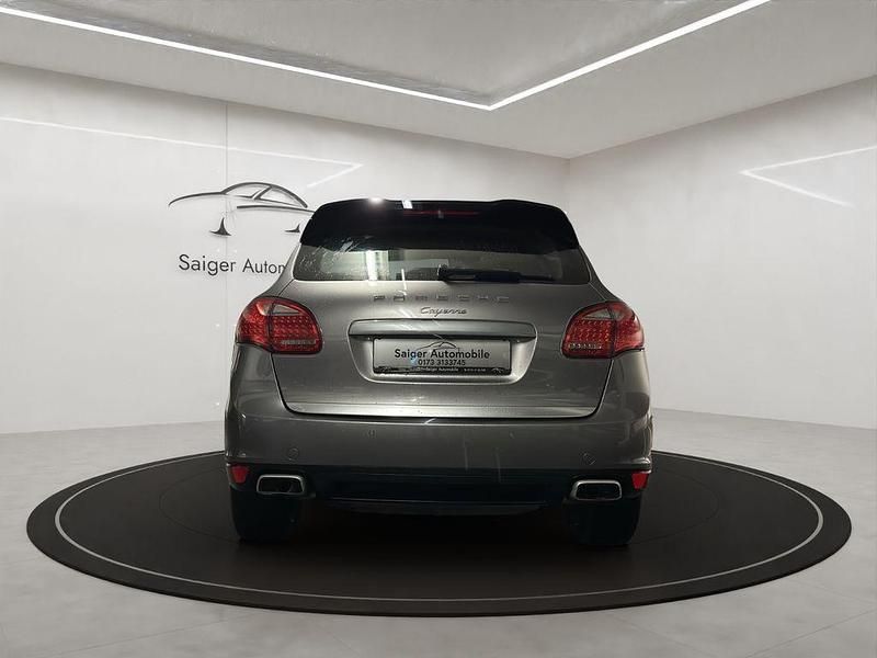 Gebraucht Porsche Cayenne 245 PS (180 kW) 2011 Grau SUV