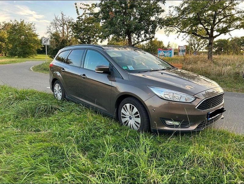 Gebraucht Ford Focus Business Edition 211 PS (155 kW) 2018 Braun Kombi