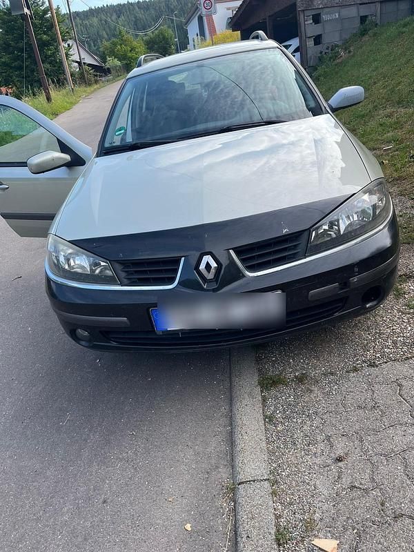 Grau Gebraucht 2006 Renault Laguna II Kombi | 1.600 € - Bild 1/4