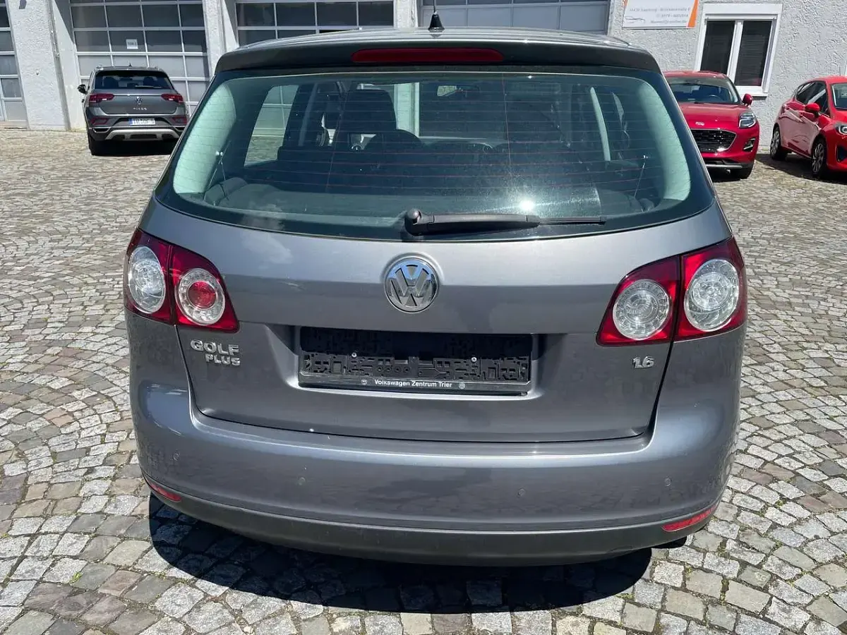 Gebraucht VW Golf Plus Cross 102 PS (75 kW) 2007 United grey metallic Kleinwagen
