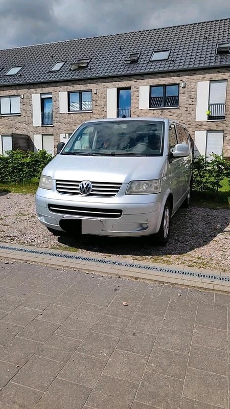 Silber Gebraucht 2006 VW Multivan Van | 7.400 € (Superpreis) - Bild 1/4