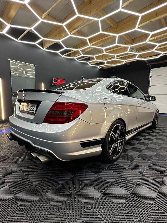 Gebraucht Mercedes C180 AMG 156 PS (114 kW) 2015 Grau Coupé