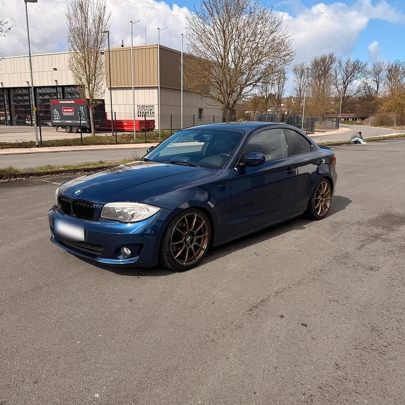 Gebraucht BMW 118 Coupé Advantage 143 PS (105 kW) 2011 Blau Coupé