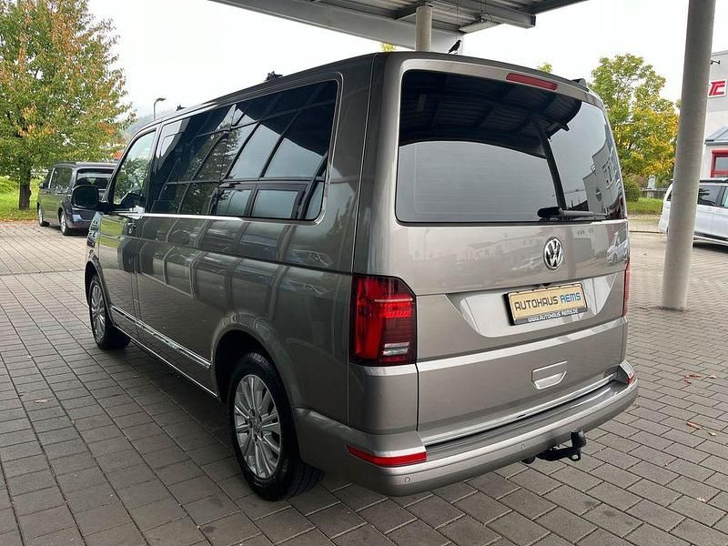 Second-hand VW Multivan 150 CP (110 kW) 2021 Bej Monovolum