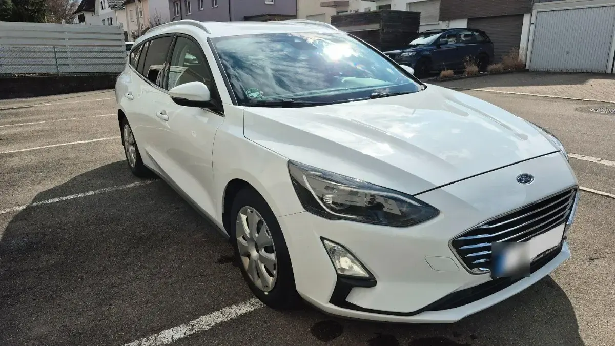 Używany Ford Focus 120 KM (88 kW) 2020 Biały Kombi