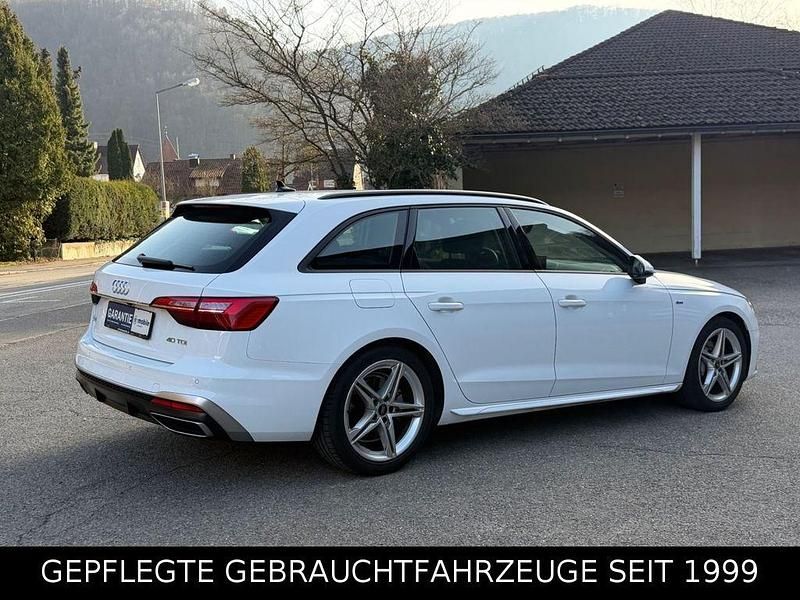Gebraucht Audi A4 S-Line 204 PS (150 kW) 2023 Ibisweiss Kombi