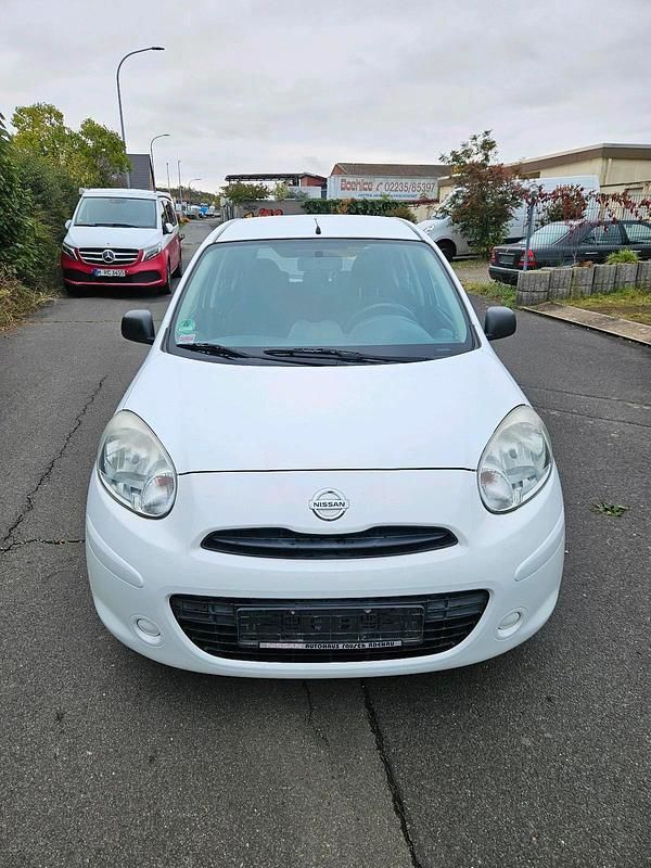 Gebraucht Nissan Micra Visia 80 PS (58 kW) 2013 Weiß Kleinwagen