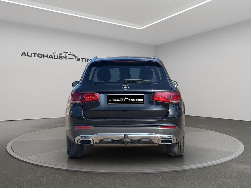 Gebraucht Mercedes GLC200 197 PS (144 kW) 2020 Schwarz SUV