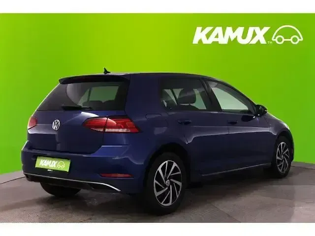 Używany VW Golf VII Join 150 KM (110 kW) 2018 Niebieski Sedan/Limuzyna