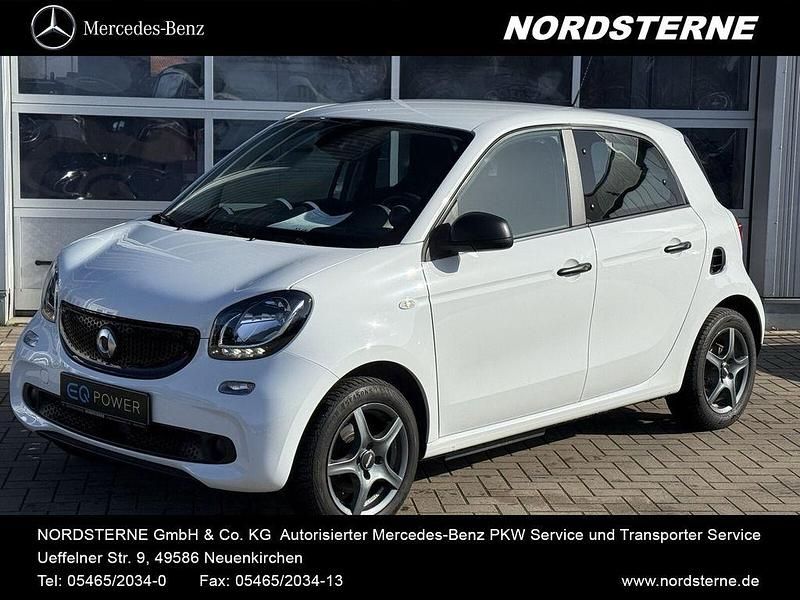 Gebraucht Smart ForFour Electric Drive 60 kW (82 PS) 2018 Weiß Limousine