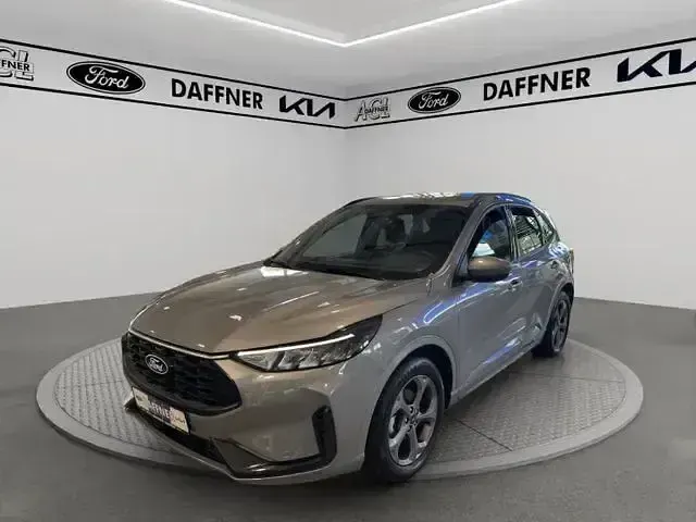 Gebraucht Ford Kuga ST-Line 190 PS (139 kW) 2025 Silber SUV