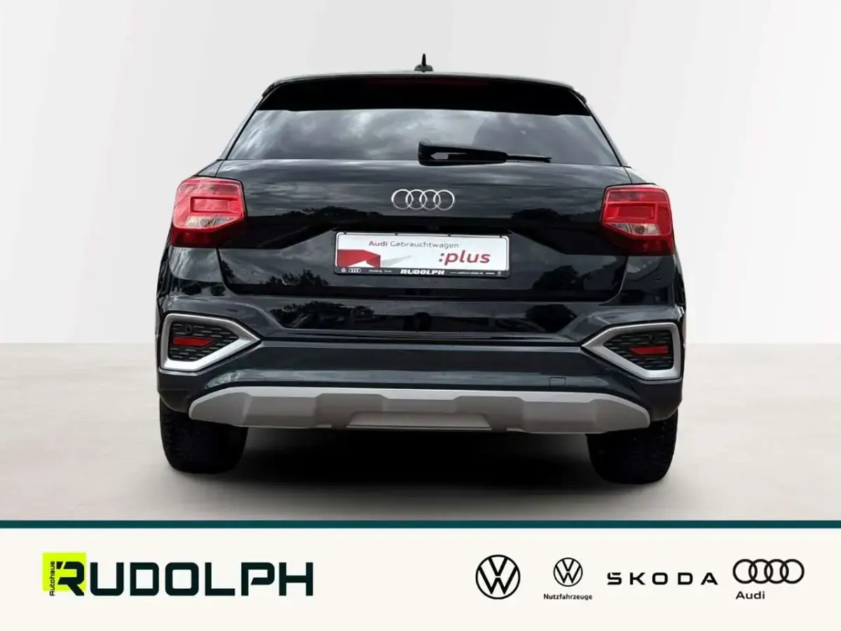 Gebraucht Audi Q2 Advanced Plus 150 PS (110 kW) 2025 Schwarz SUV