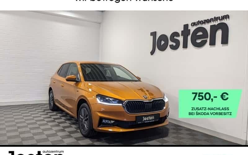 Orange Neu 2025 Skoda Fabia Tour Kleinwagen | 20.490 € (Etwas zu teuer) - Bild 1/4