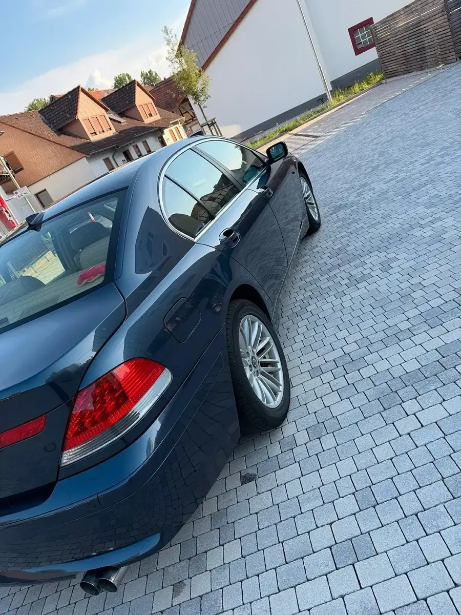 Gebraucht BMW 735 272 PS (200 kW) 2002 Blau Limousine