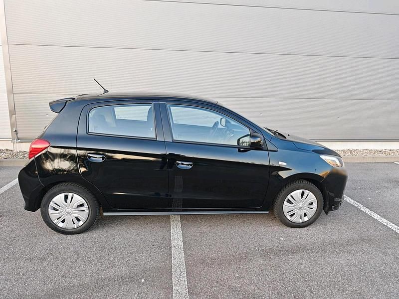 Gebraucht Mitsubishi Space Star 71 PS (52 kW) 2023 Schwarz Kleinwagen