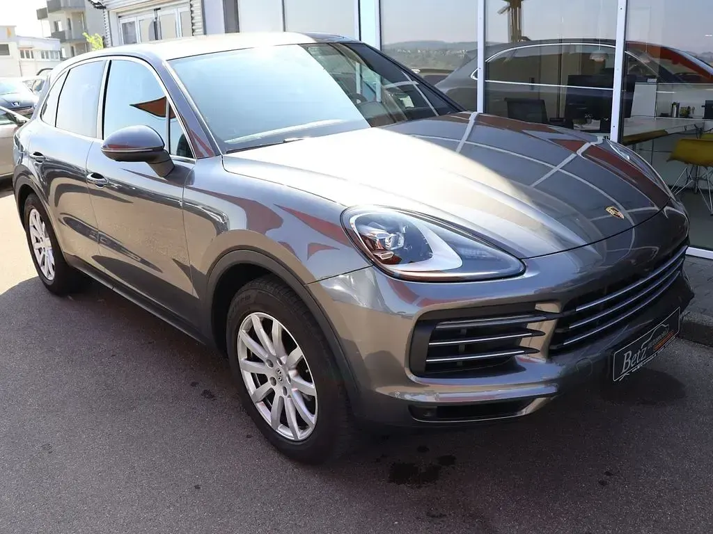 Używany Porsche Cayenne 340 KM (250 kW) 2019 Szary SUV