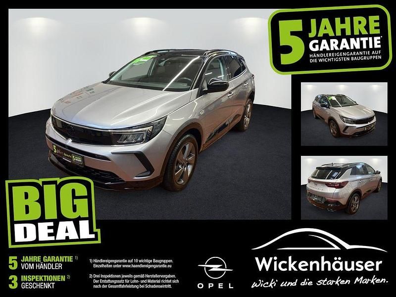 Kontrast grau/quarz silber Gebraucht 2022 Opel Grandland X SUV | 24.490 € (Fairer Preis) - Bild 1/4