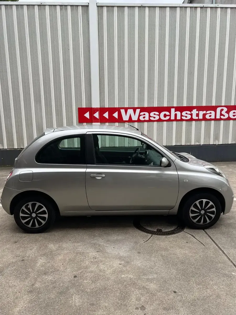 Gebraucht Nissan Micra 65 PS (47 kW) 2008 Silber Kleinwagen