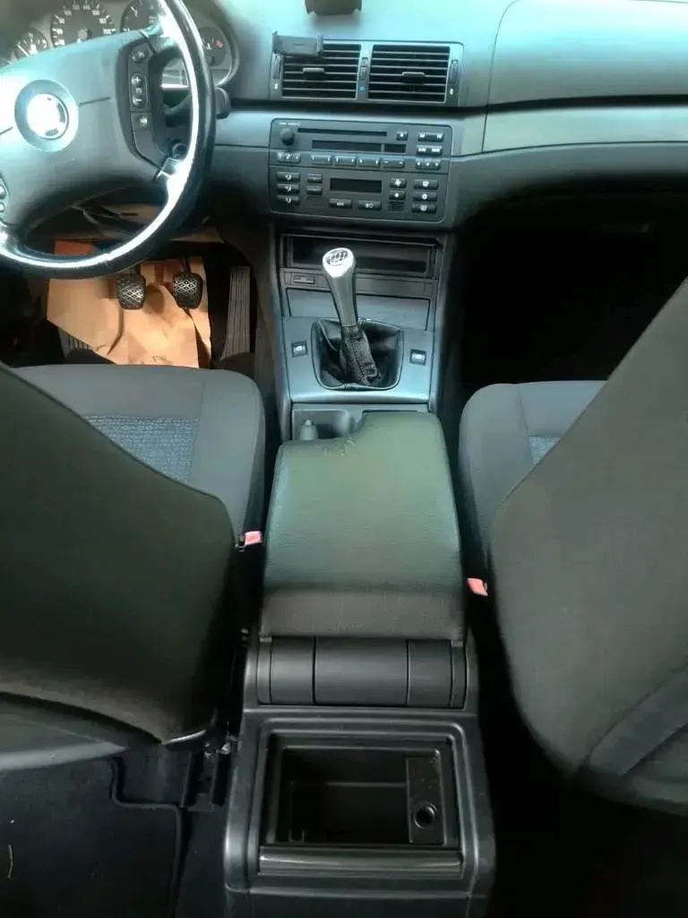 Gebraucht BMW 320 150 PS (110 kW) 2004 Schwarz Kombi