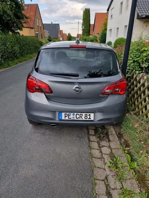 Gebraucht Opel Corsa Edition 116 PS (85 kW) 2016 Grau Kleinwagen