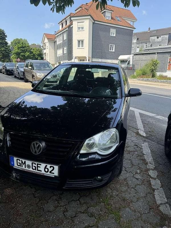 Gebraucht 2004 VW Polo Limousine | 3.000 € (Teuer) - Bild 1/4