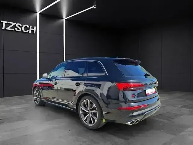 Gebraucht Audi SQ7 Competition 507 PS (372 kW) 2022 Schwarz SUV
