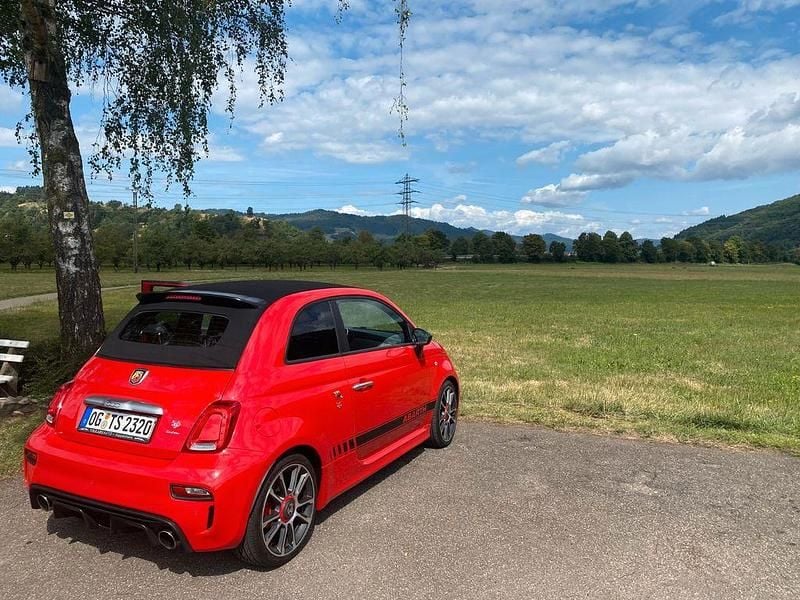 Gebraucht Abarth 595 Turismo 165 PS (121 kW) 2018 Rot Kleinwagen