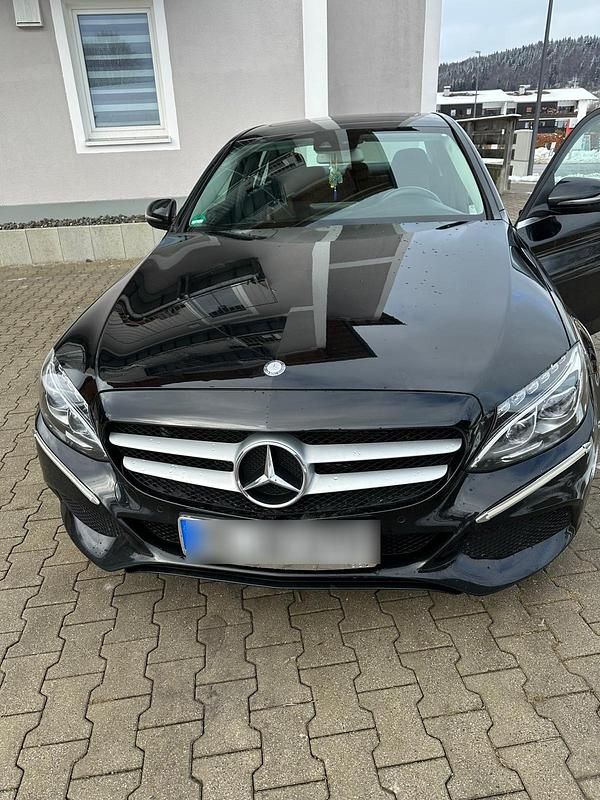 Gebraucht Mercedes C250 AMG line 204 PS (150 kW) 2017 Schwarz Limousine