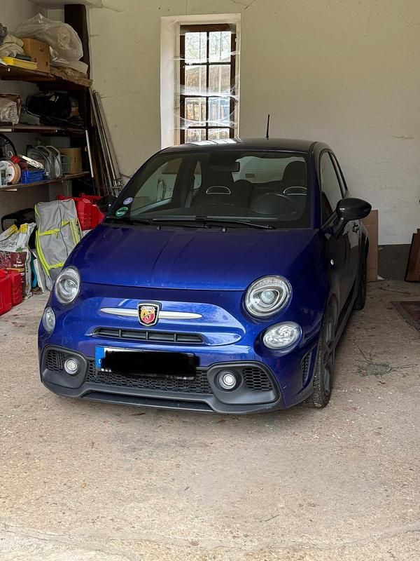 Gebraucht Abarth 595 145 PS (106 kW) 2021 Blau Kleinwagen