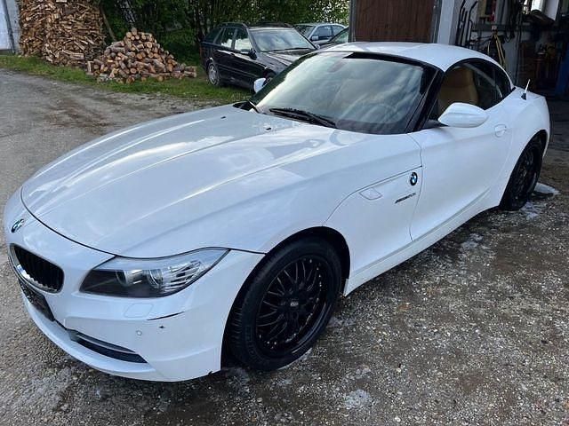 Second-hand BMW Z4 Performance 184 CP (135 kW) 2012 Alb Cabrio