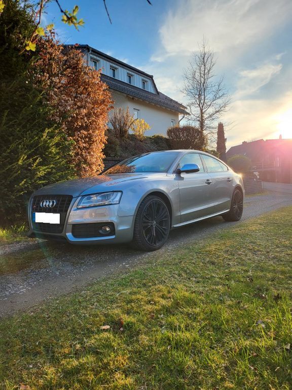 Grau Gebraucht 2012 Audi S5 Sportback Sport Kleinwagen | 23.000 € - Bild 1/4