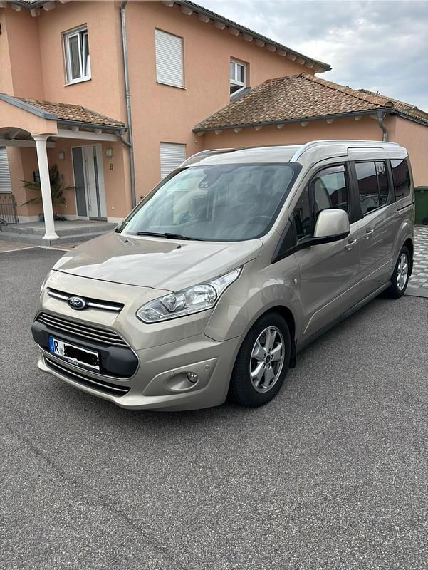 Grau Gebraucht 2016 Ford Tourneo Connect Van / Kleinbus | 13.200 € (Fairer Preis) - Bild 1/4